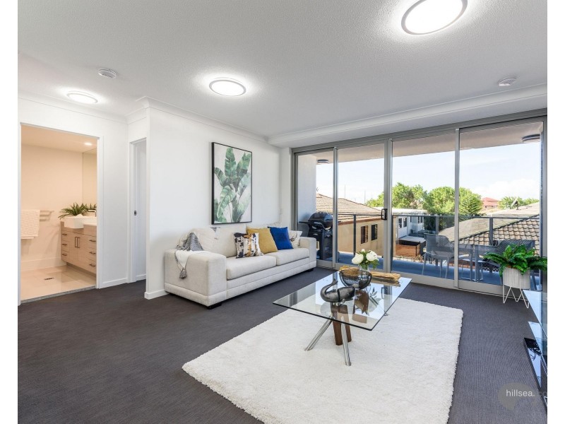 14-16 Bright Avenue, Labrador QLD 4215