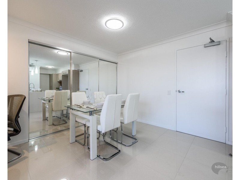 14-16 Bright Avenue, Labrador QLD 4215