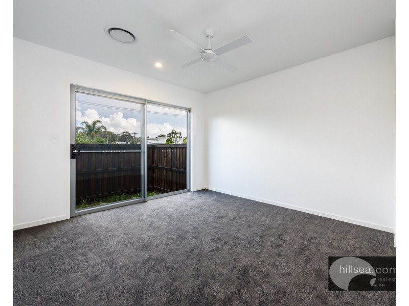 1 /29 Broadwater Street, Runaway Bay QLD 4216