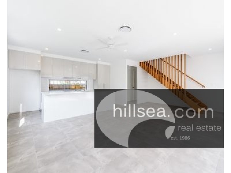 2/29 Broadwater Street, Runaway Bay QLD 4216