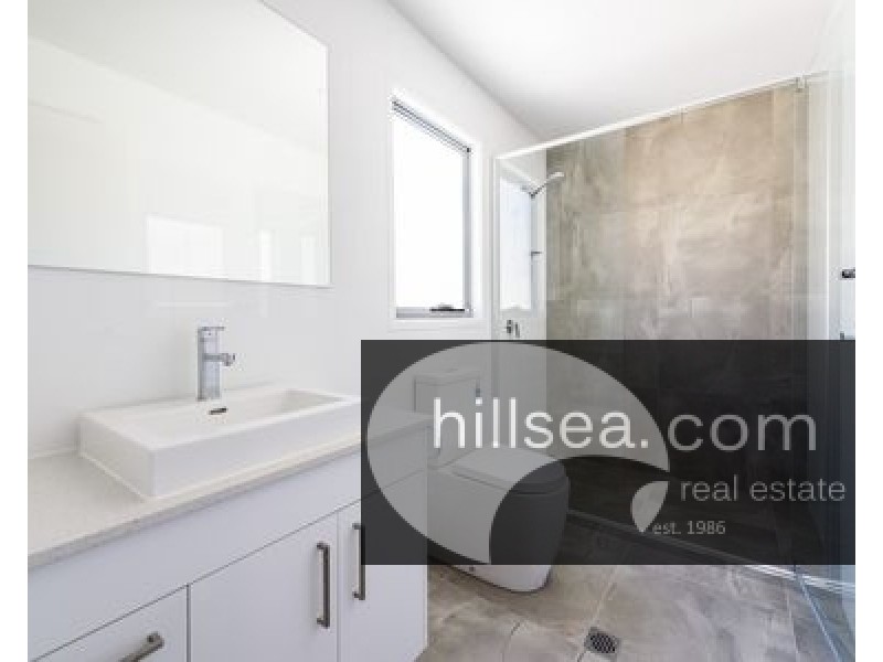 2/29 Broadwater Street, Runaway Bay QLD 4216