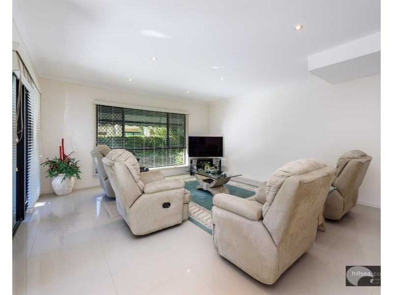 1 Xenia Court, Coombabah QLD 4216