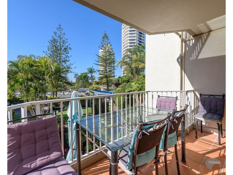 21/37 Bayview Street, Runaway Bay QLD 4216