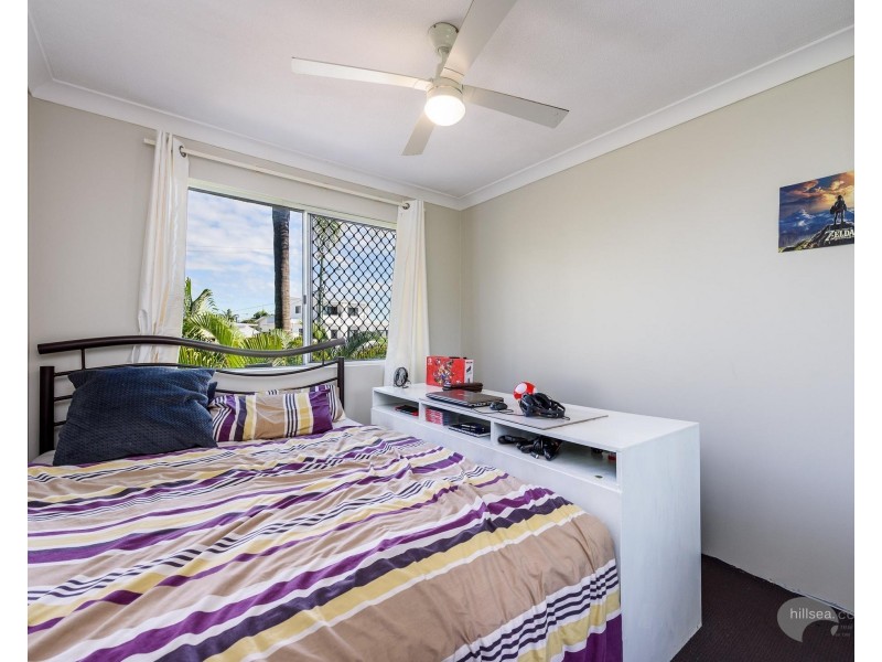 21/37 Bayview Street, Runaway Bay QLD 4216