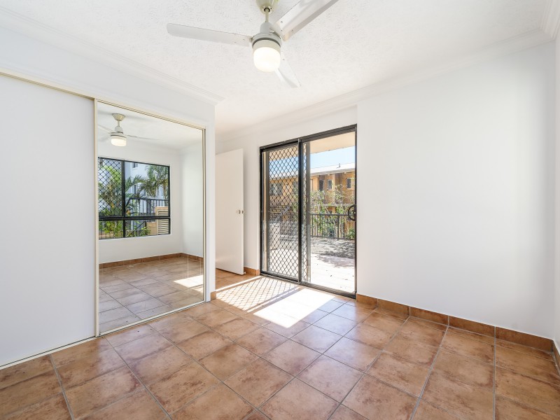 3/47 Bayview Street, Runaway Bay QLD 4216