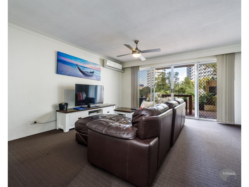 15/37 Bayview Street, Runaway Bay QLD 4216