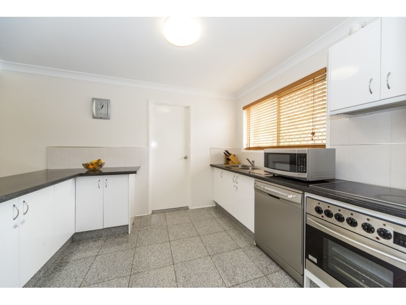 24/601 Pine Ridge Road, Biggera Waters QLD 4216