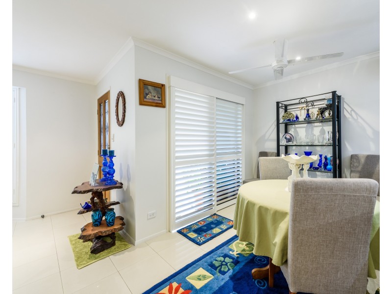 4/18 Maiala Close, Paradise Point QLD 4216