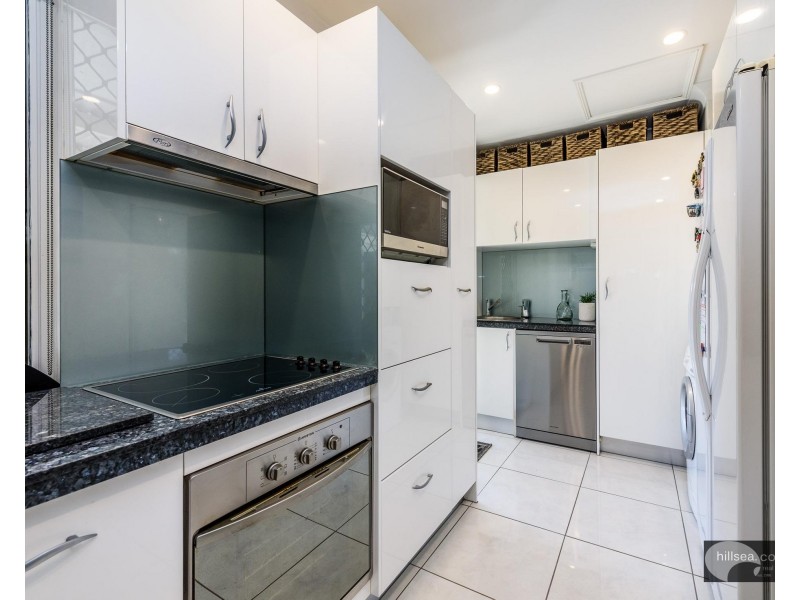 2 Jamieson Drive, Parkwood QLD 4214