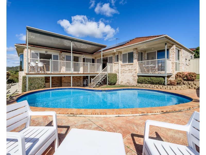19 Tiger Drive, Arundel QLD 4214