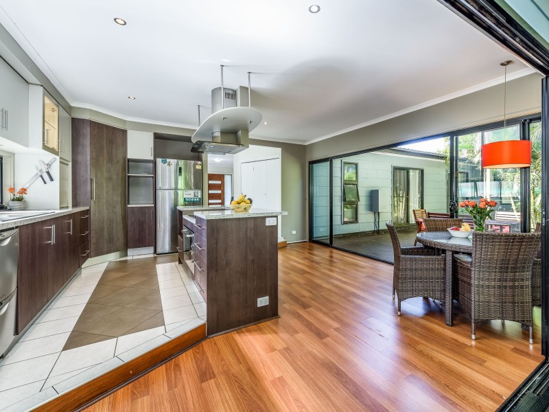 316 Oxley Drive, Coombabah QLD 4216