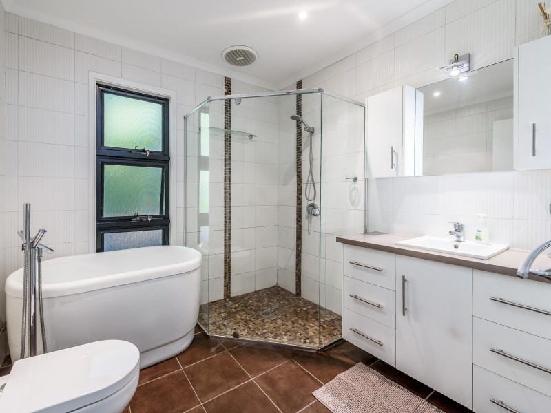 316 Oxley Drive, Coombabah QLD 4216