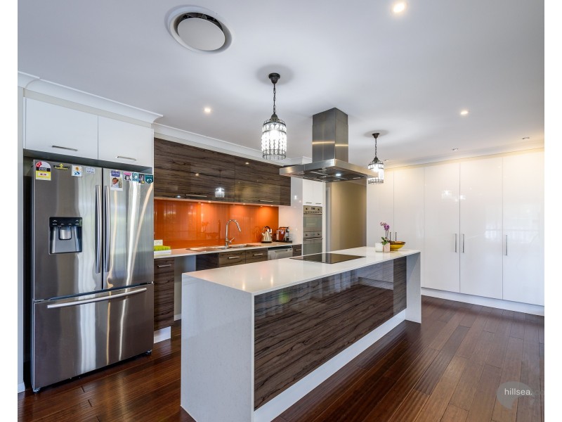 6A Deagon Drive, Runaway Bay QLD 4216