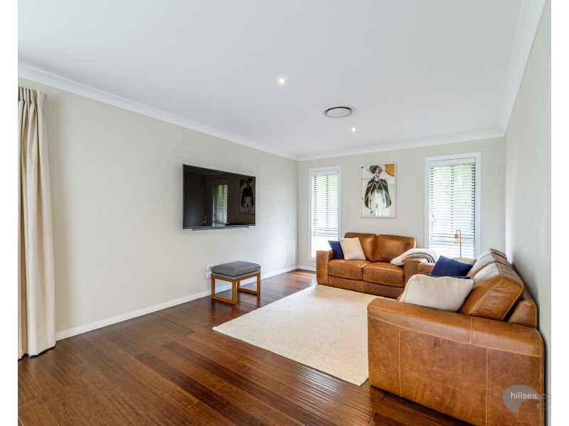 6A Deagon Drive, Runaway Bay QLD 4216