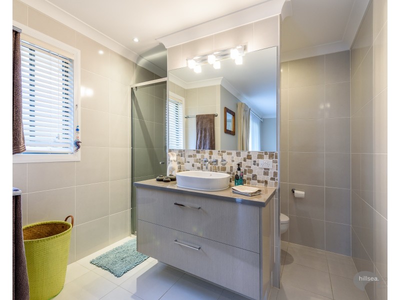 6A Deagon Drive, Runaway Bay QLD 4216