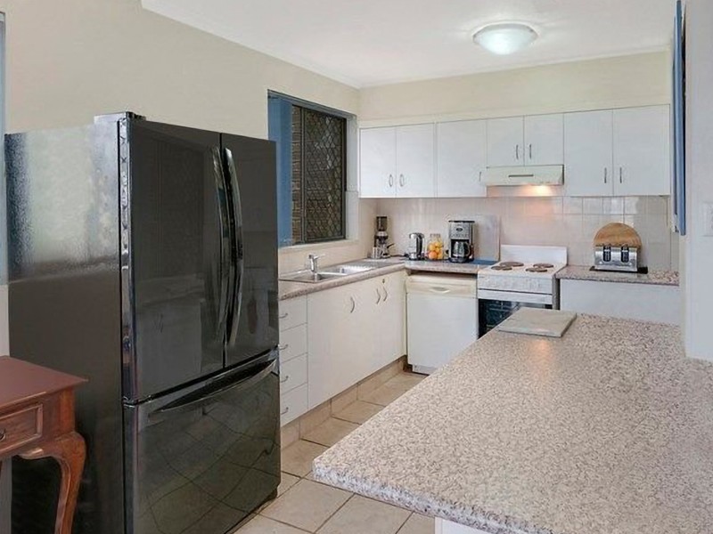 8/490 Marine Parade, Biggera Waters QLD 4216