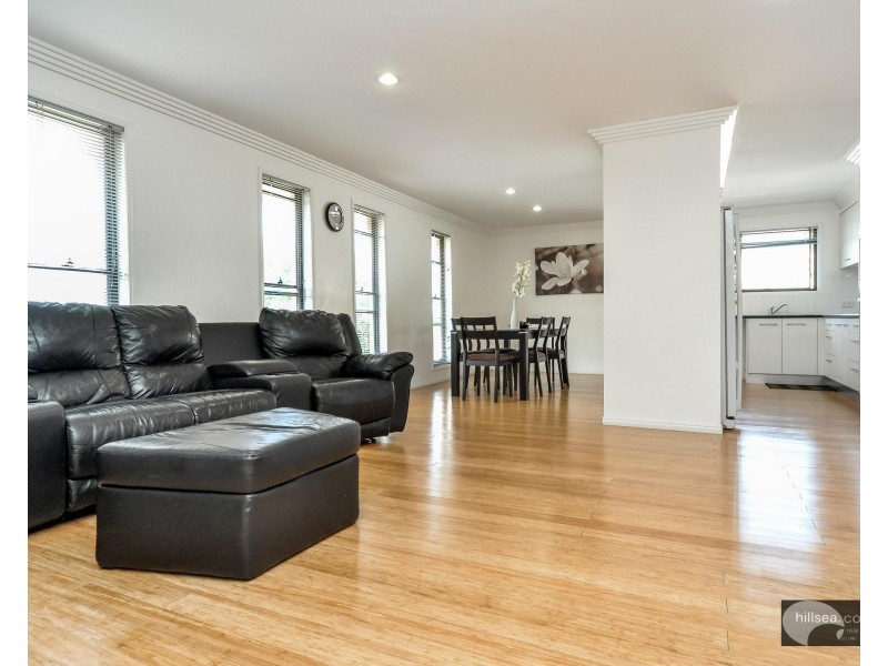 54 Hollywell Road, Biggera Waters QLD 4216