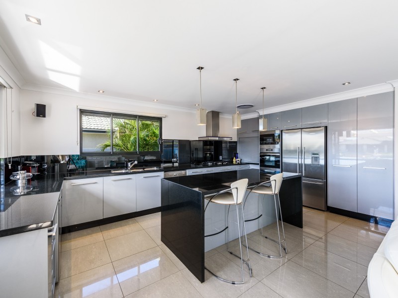 446 Oxley Drive, Runaway Bay QLD 4216