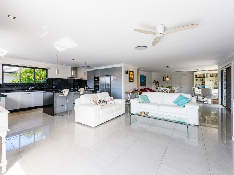 446 Oxley Drive, Runaway Bay QLD 4216