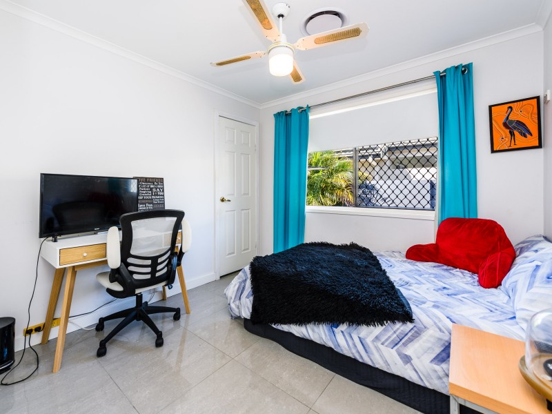 446 Oxley Drive, Runaway Bay QLD 4216