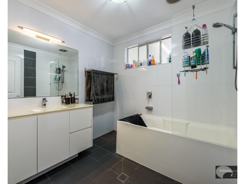 9 Cabarita Street, Biggera Waters QLD 4216