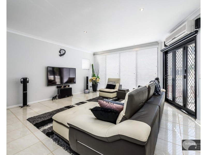 6/23-25 Madang Crescent, Runaway Bay QLD 4216