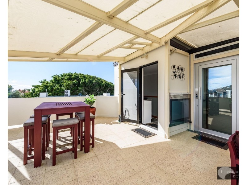 6/23-25 Madang Crescent, Runaway Bay QLD 4216