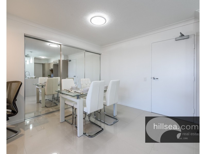 6/14-16 Bright Avenue, Labrador QLD 4215