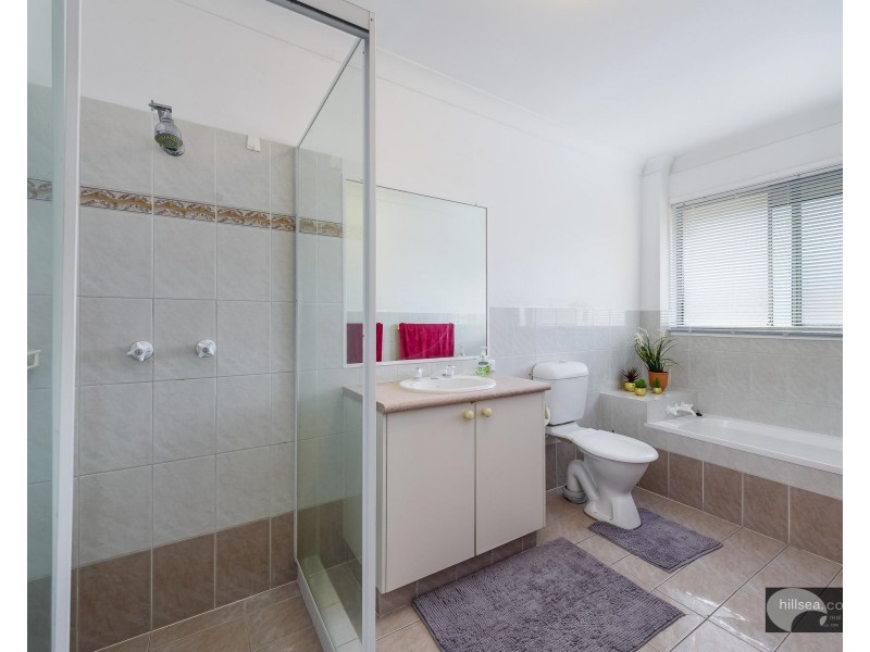 3/12 Gordon Street, Labrador QLD 4215