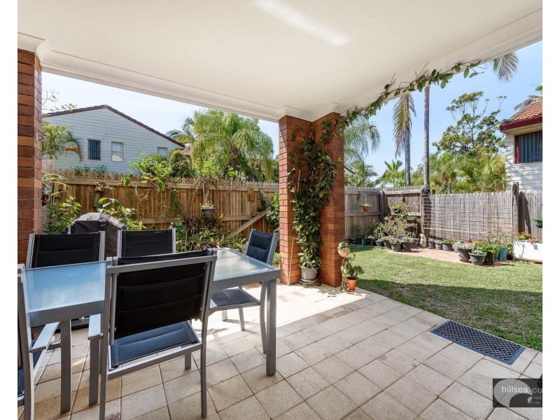 2/601 Pine Ridge Road, Biggera Waters QLD 4216