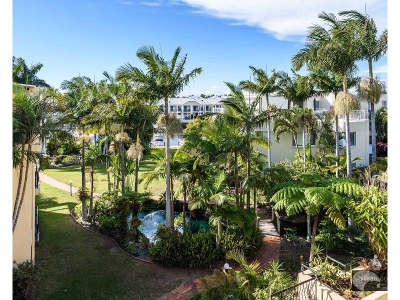 32/41A Broadwater Street, Runaway Bay QLD 4216