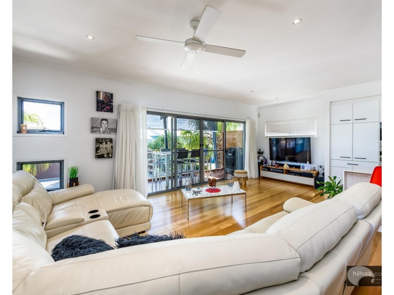 13/1 Manacor Place, Coombabah QLD 4216