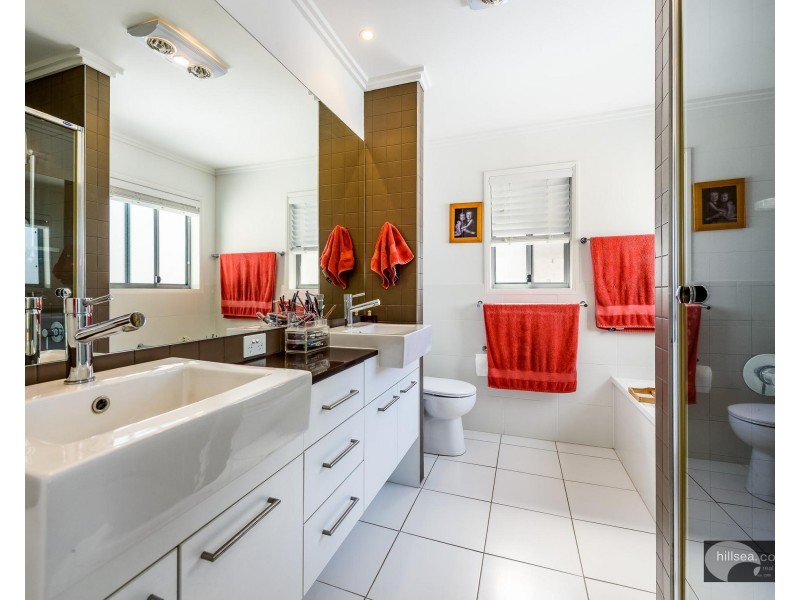 13/1 Manacor Place, Coombabah QLD 4216