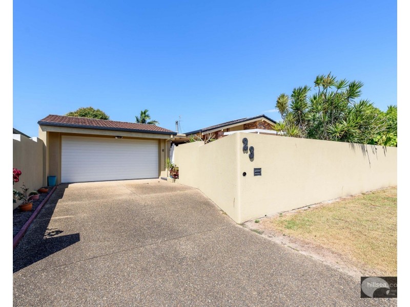 23 Burrinjuck Drive, Coombabah QLD 4216