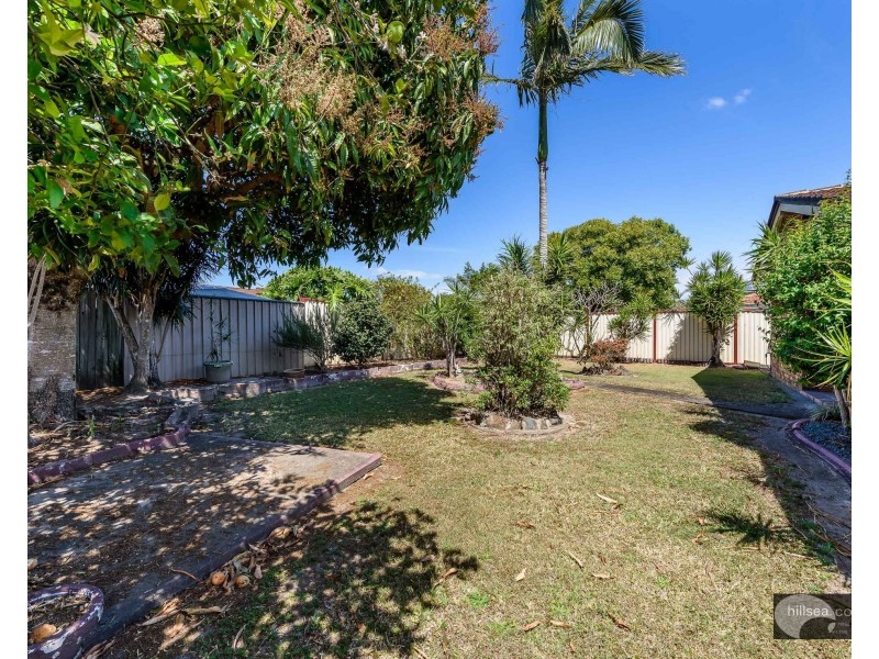23 Burrinjuck Drive, Coombabah QLD 4216
