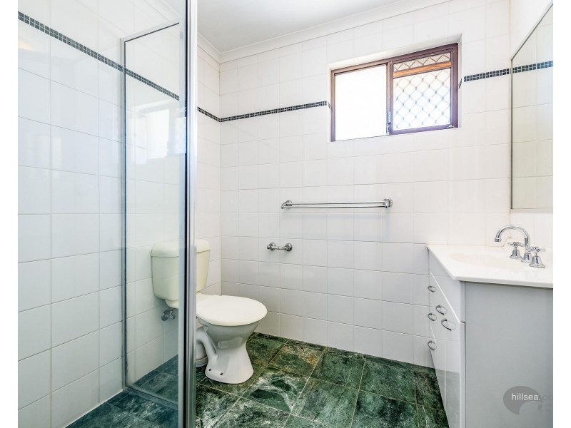 21 Parkes Drive, Helensvale QLD 4212