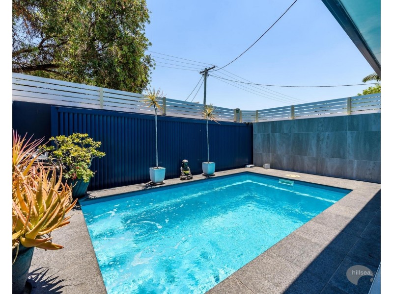 2/18 Holly Avenue, Hollywell QLD 4216