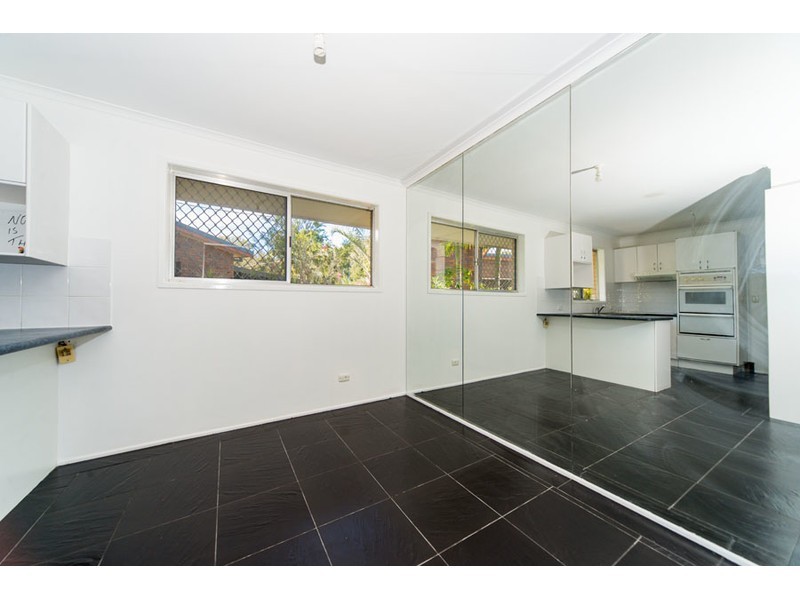 23 Tallara Street, Coombabah QLD 4216