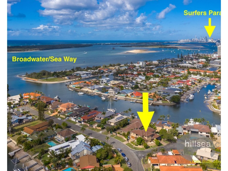 2/20 Markham Avenue, Runaway Bay QLD 4216