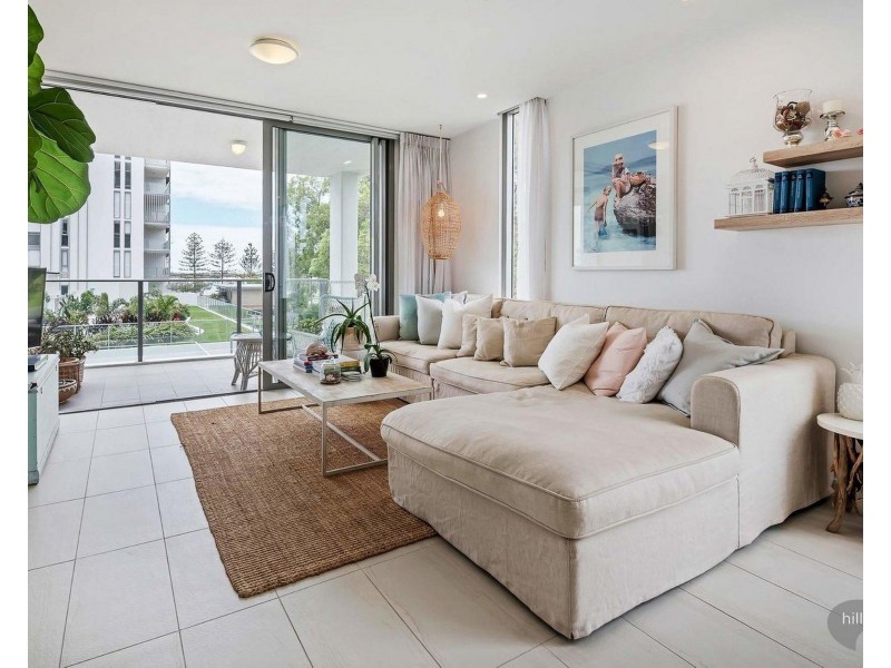 1212/17 Bath Street, Labrador QLD 4215