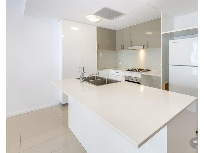 1212/17 Bath Street, Labrador QLD 4215