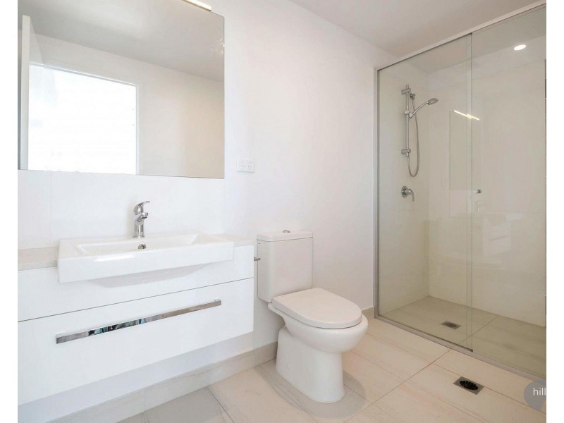 1212/17 Bath Street, Labrador QLD 4215