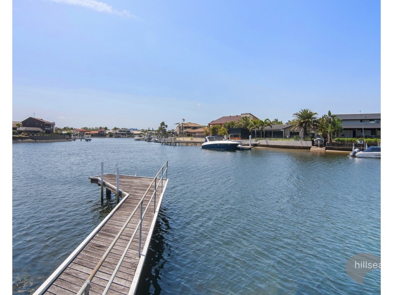 8 Tari Court, Runaway Bay QLD 4216