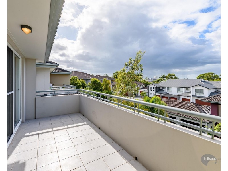 818/33 Clark Street, Biggera Waters QLD 4216