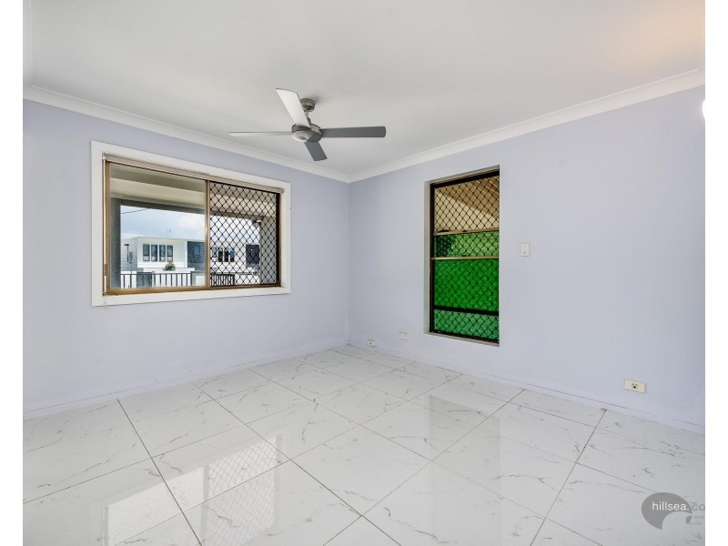 3 Hansford Road, Coombabah QLD 4216