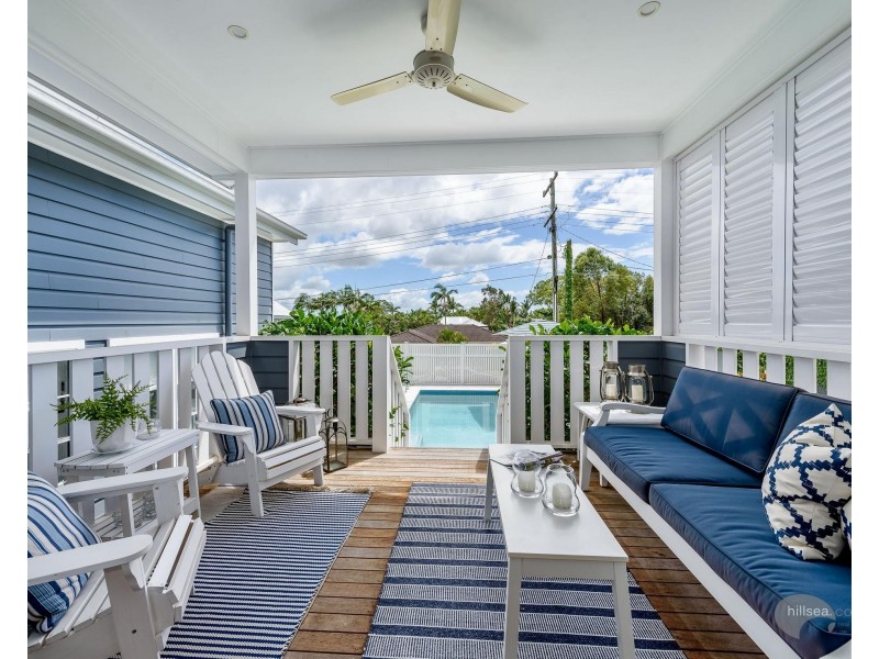 15 Mungala Street, Hope Island QLD 4212