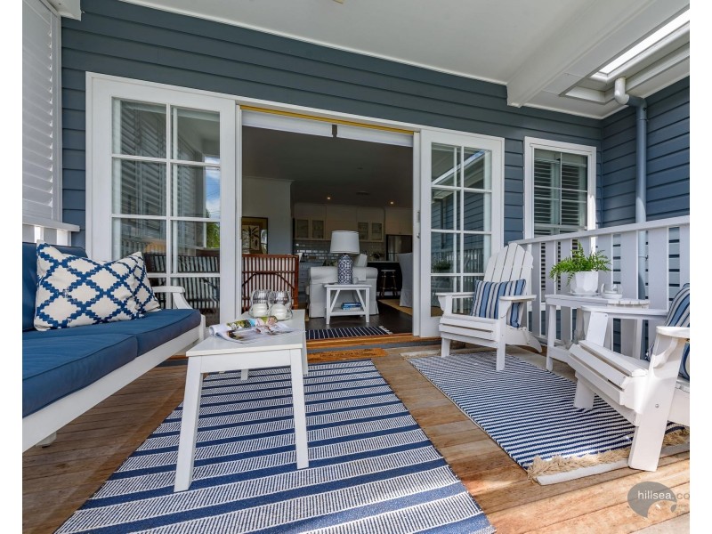 15 Mungala Street, Hope Island QLD 4212