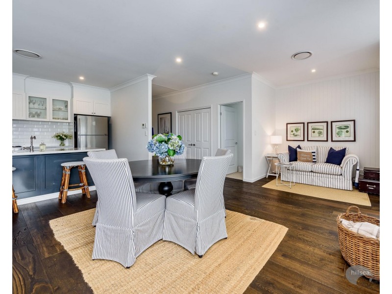 15 Mungala Street, Hope Island QLD 4212