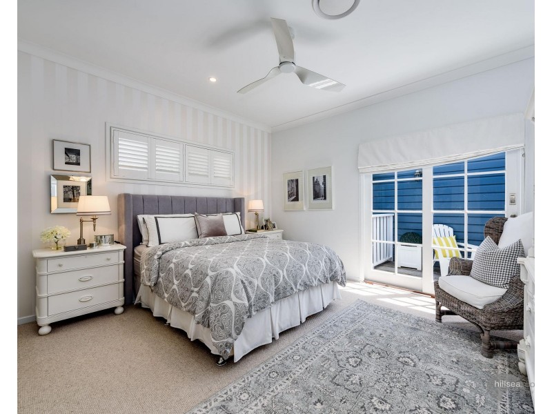 15 Mungala Street, Hope Island QLD 4212