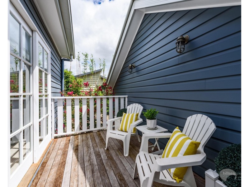 15 Mungala Street, Hope Island QLD 4212